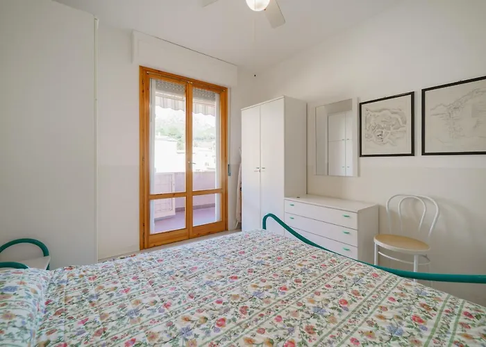 Casa Felice A - Goelba * Порт-Аццурро